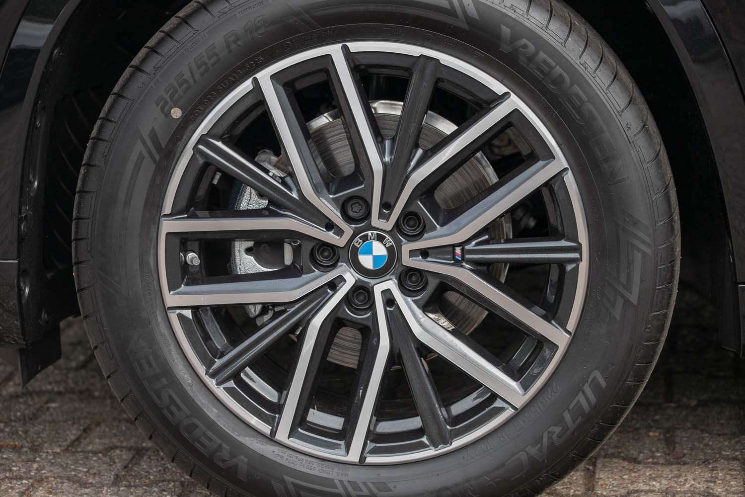Fahrzeugbild eines BMW X1