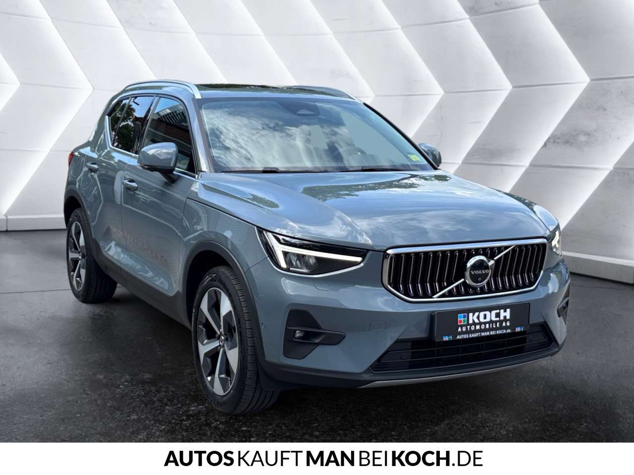 Fahrzeugbild eines Volvo XC40