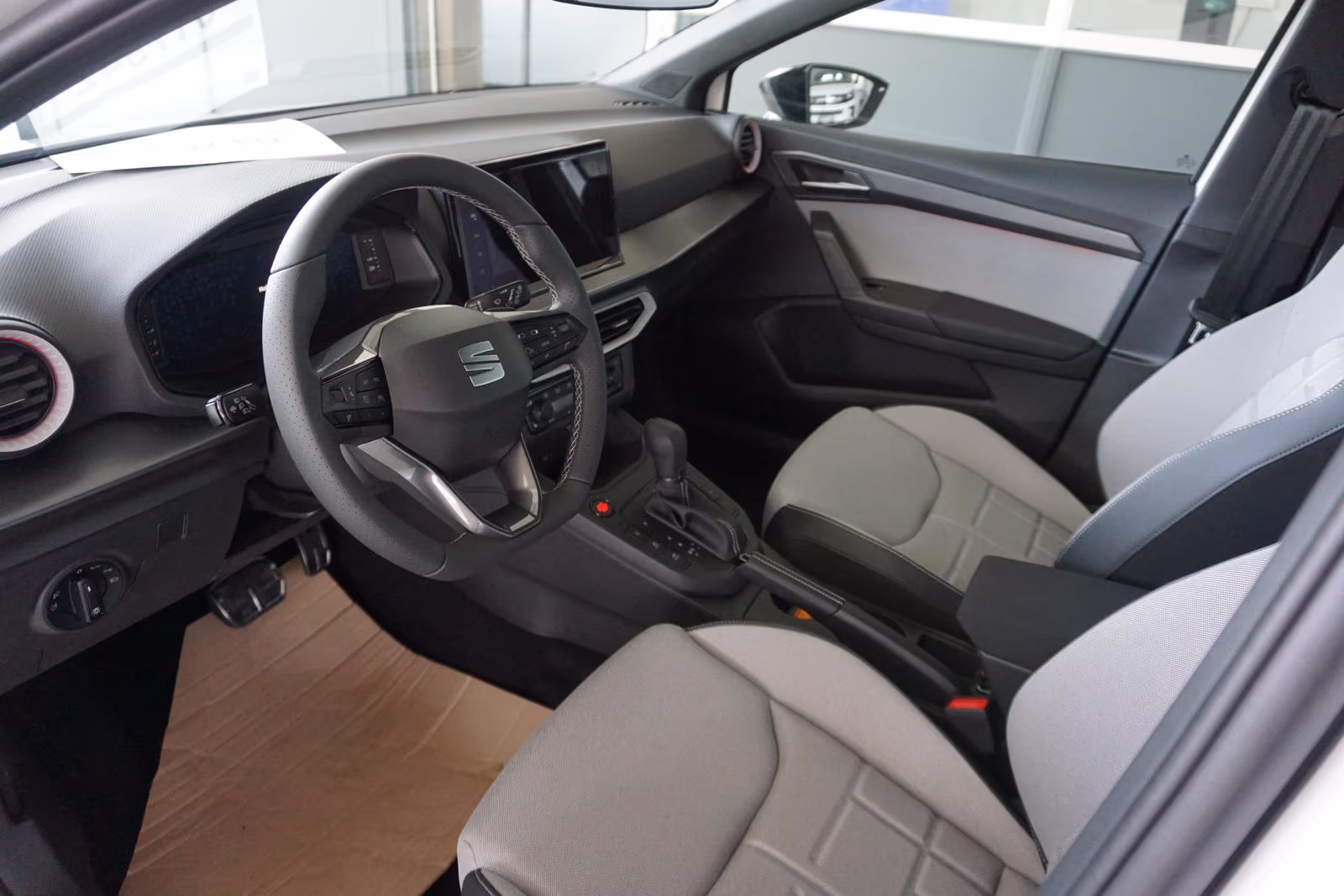 Fahrzeugbild eines SEAT Ibiza