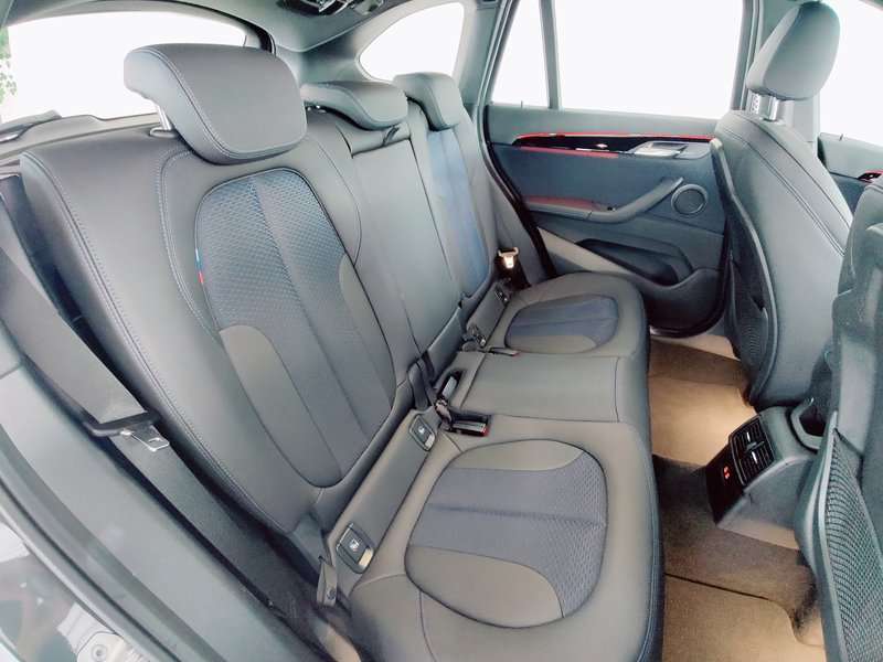 Fahrzeugbild eines BMW X1