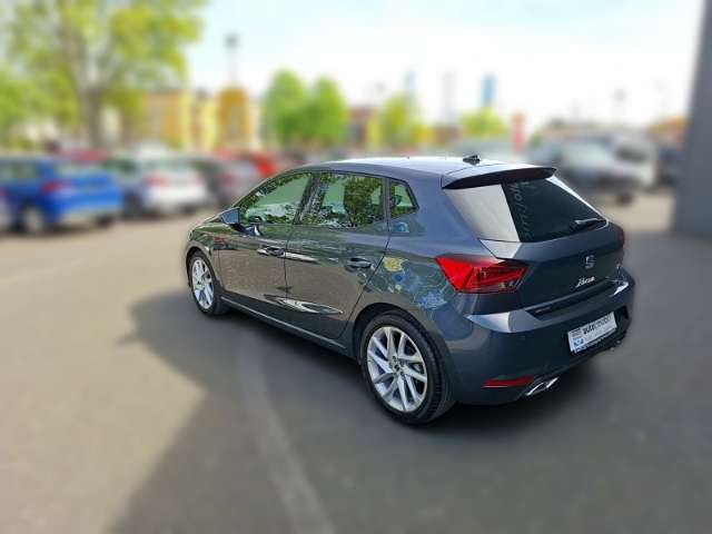Fahrzeugbild eines SEAT Ibiza