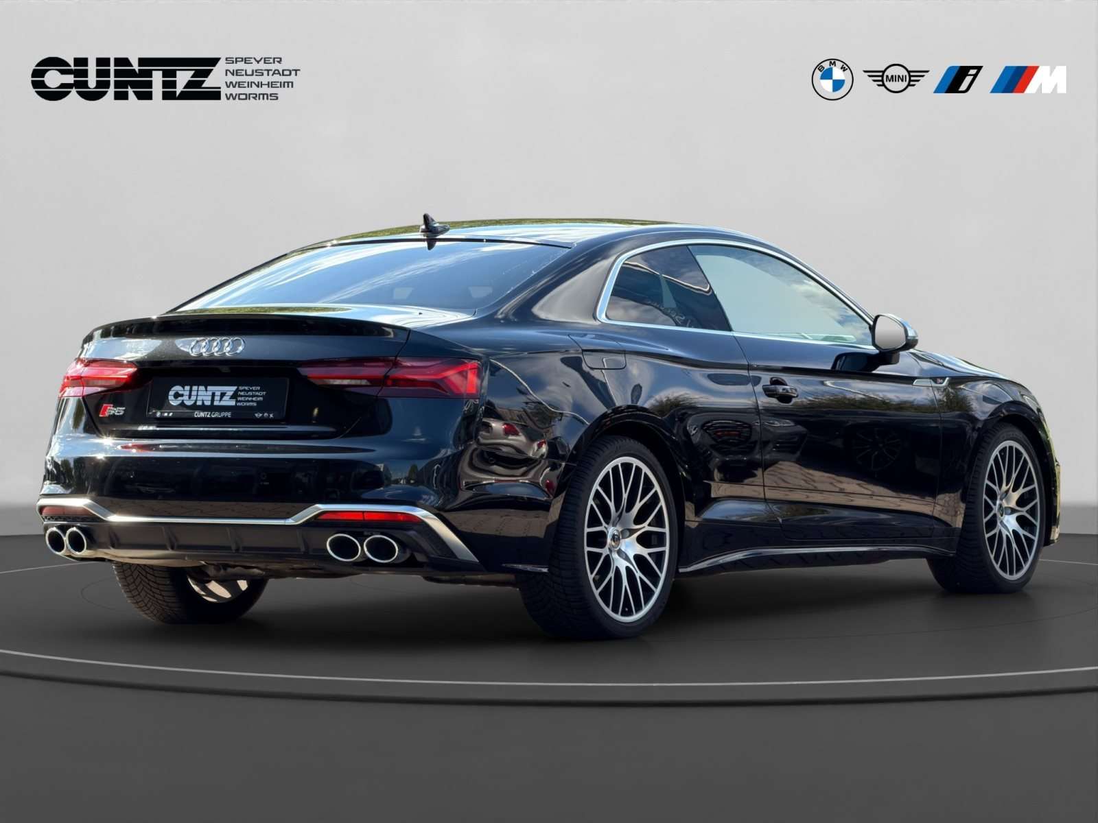Fahrzeugbild eines Audi S5