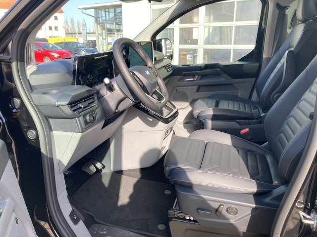 Fahrzeugbild eines Ford Tourneo Custom