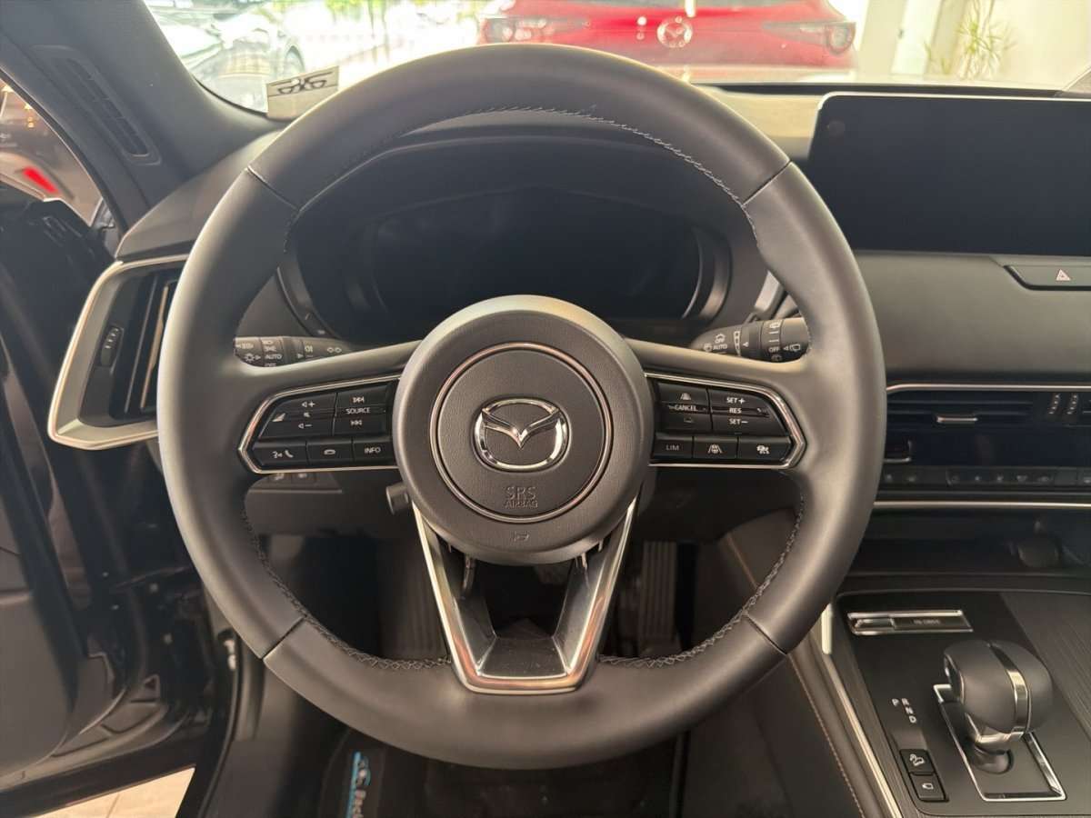Fahrzeugbild eines Mazda CX-60