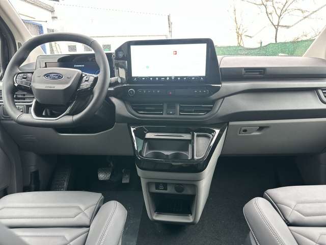 Fahrzeugbild eines Ford Tourneo Custom