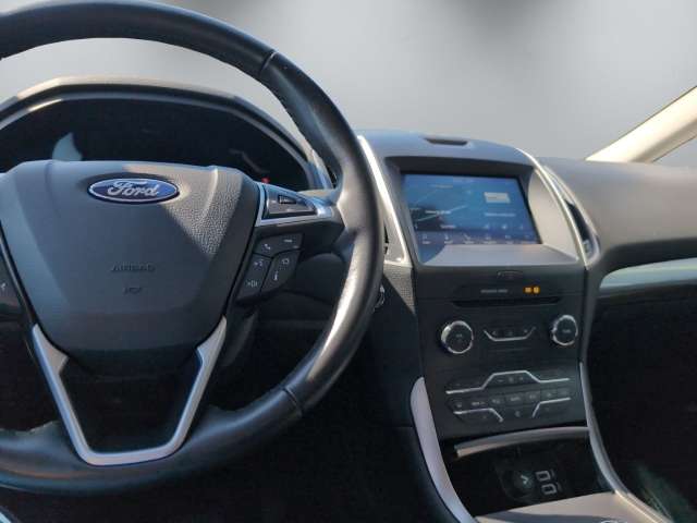 Fahrzeugbild eines Ford S-MAX