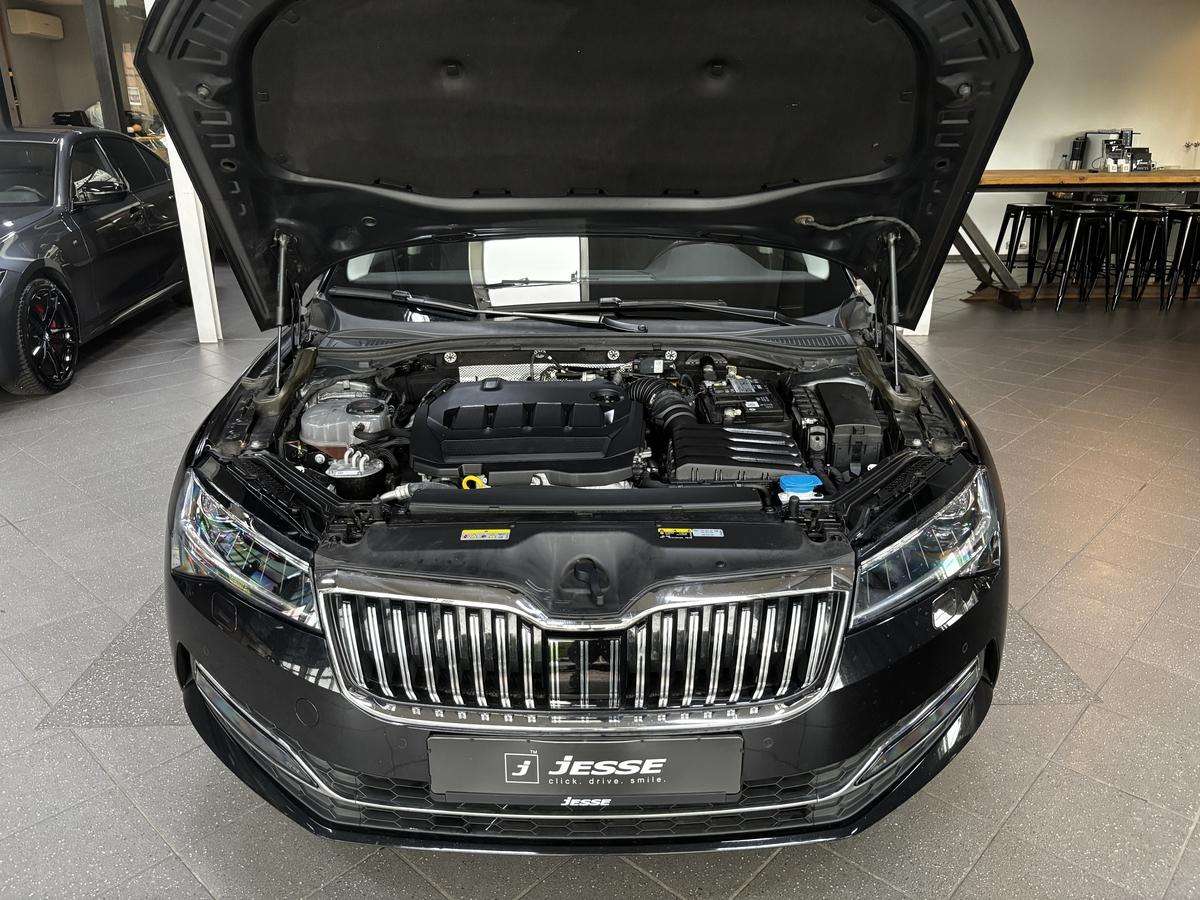 Fahrzeugbild eines Skoda Superb