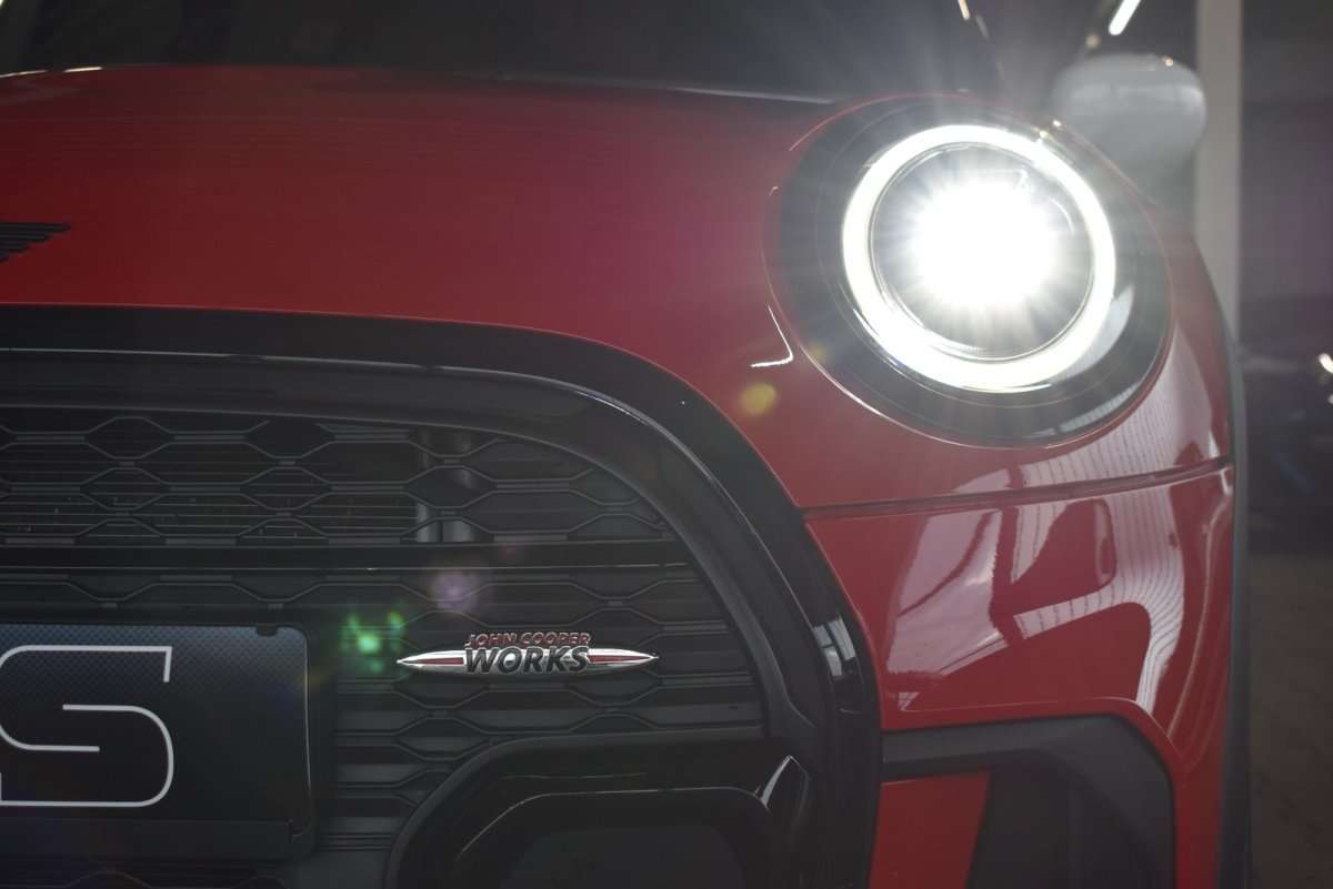 Fahrzeugbild eines MINI COOPER