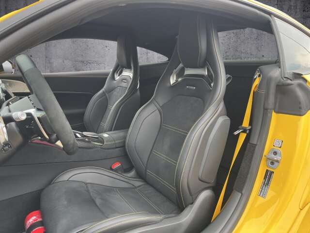 Fahrzeugbild eines Mercedes-Benz AMG GT