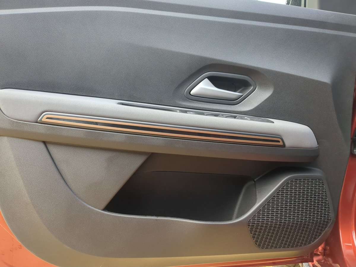 Fahrzeugbild eines Dacia Jogger