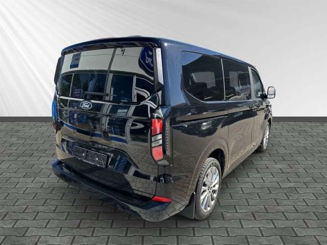 Fahrzeugbild eines Ford Tourneo Custom