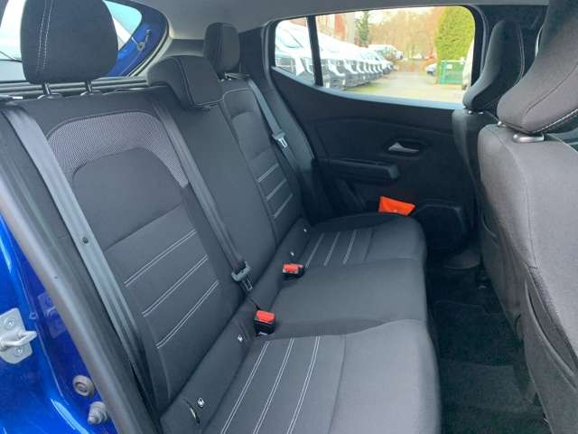 Fahrzeugbild eines Dacia Sandero