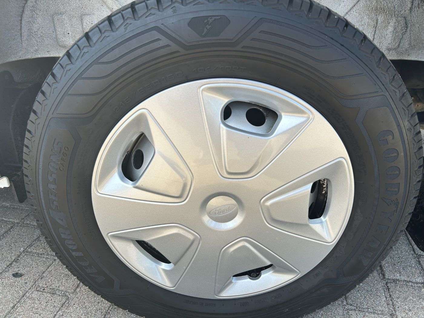 Fahrzeugbild eines Ford Transit Custom