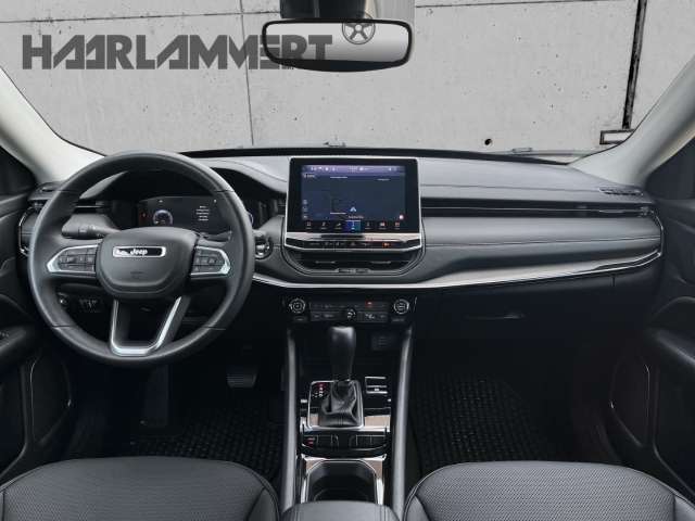 Fahrzeugbild eines Jeep Compass