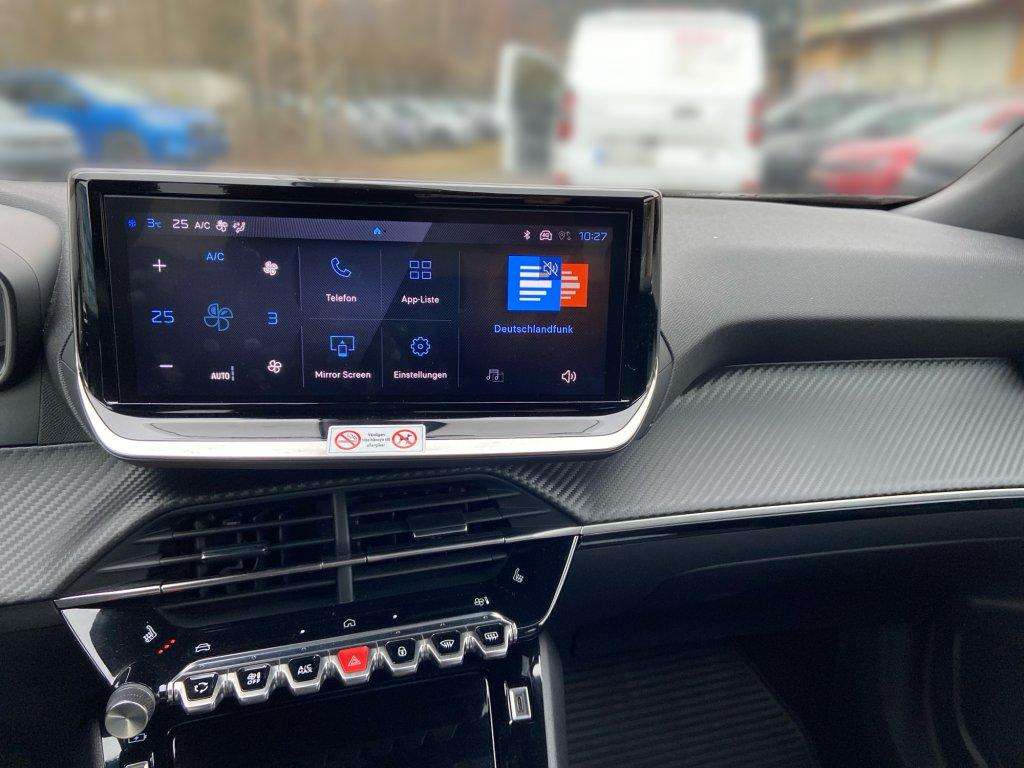 Fahrzeugbild eines Peugeot 2008