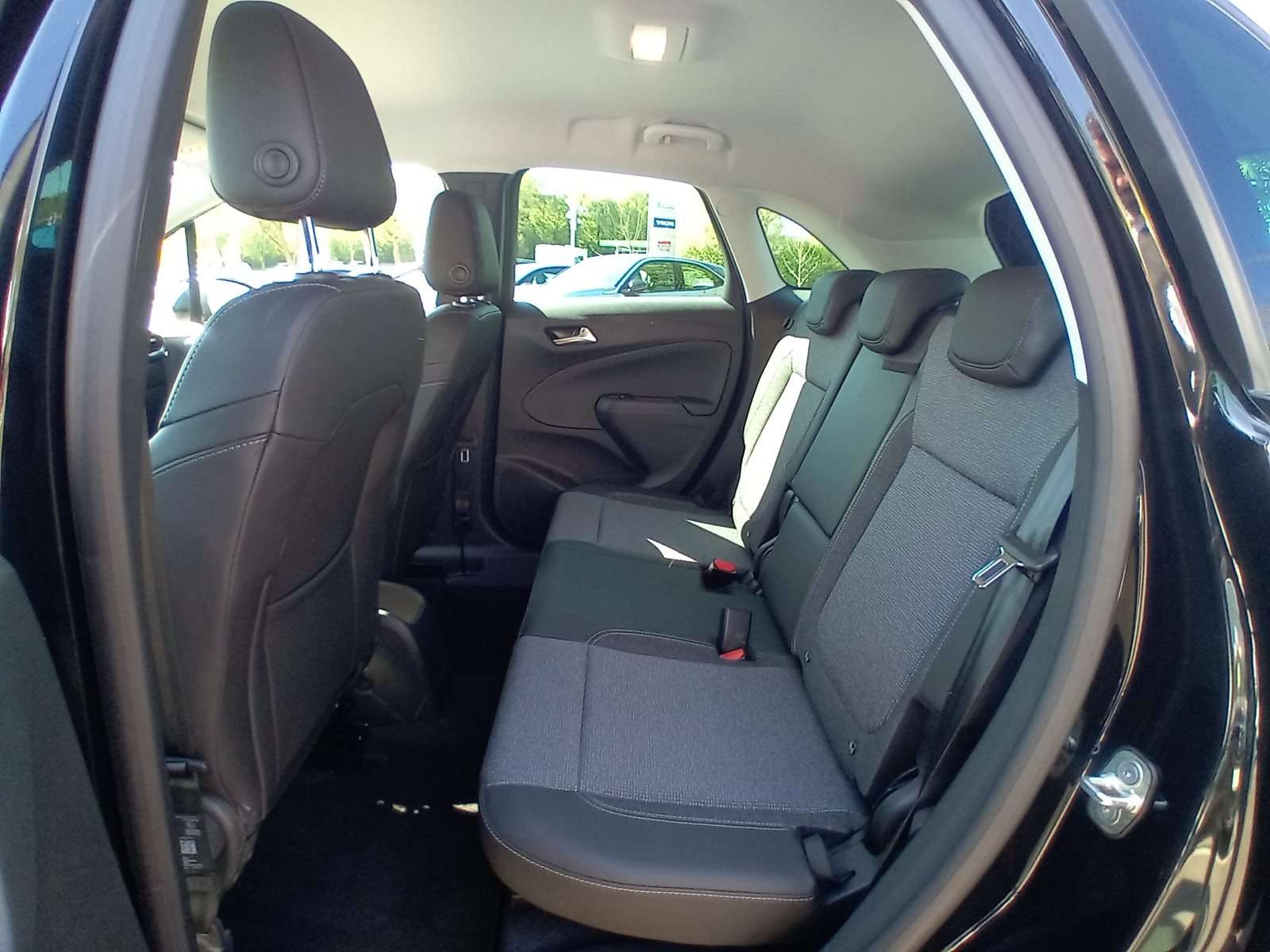 Fahrzeugbild eines Opel Crossland X