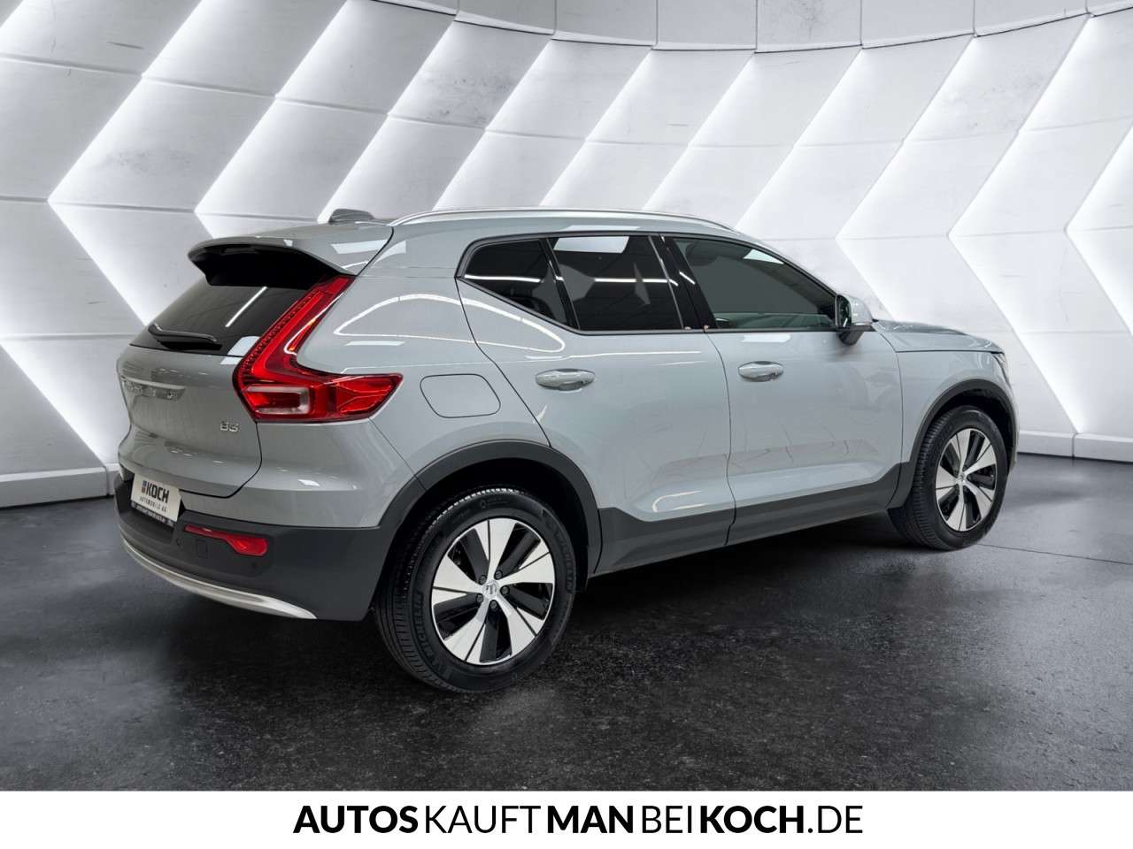 Fahrzeugbild eines Volvo XC40