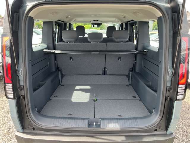 Fahrzeugbild eines Kia PV5 Passenger