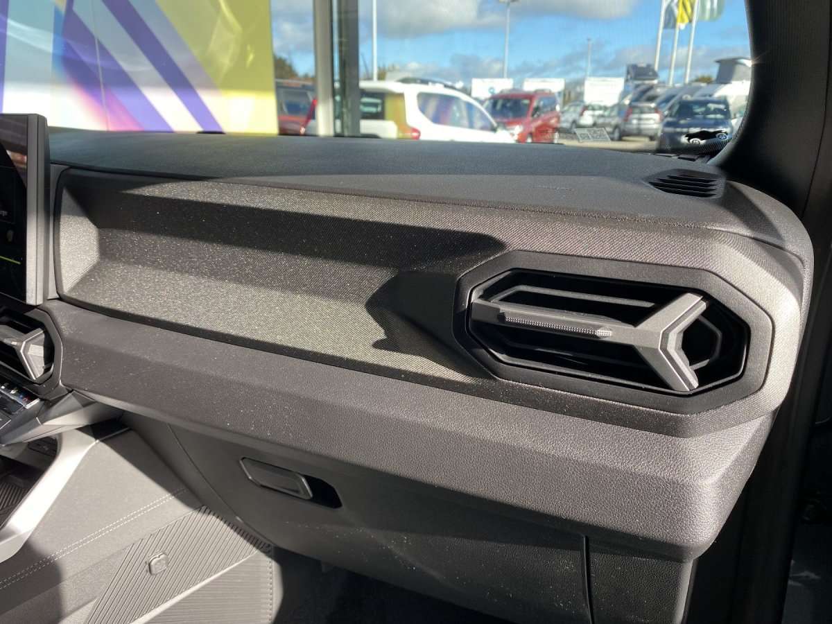 Fahrzeugbild eines Dacia Bigster