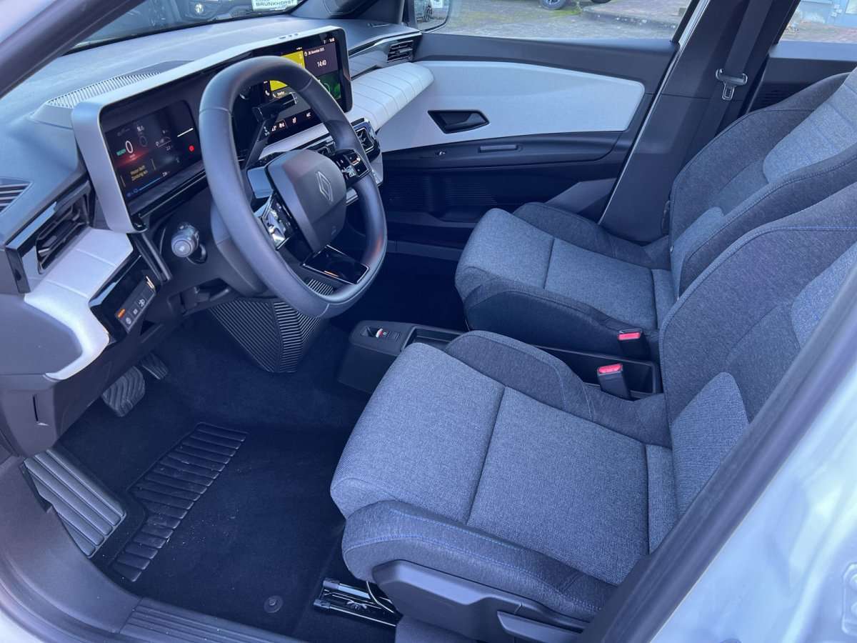 Fahrzeugbild eines Renault 5 E-TECH