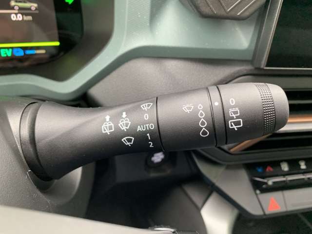 Fahrzeugbild eines Dacia Bigster
