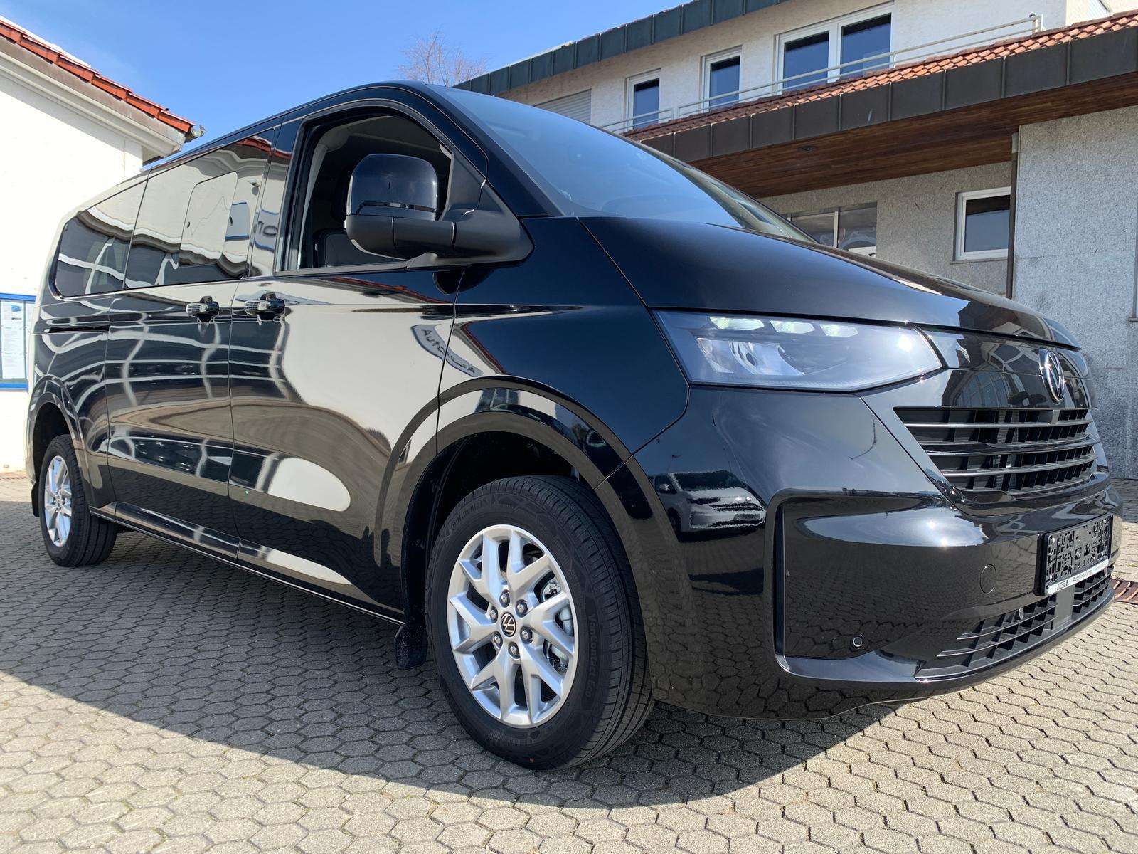 Fahrzeugbild eines Volkswagen Caravelle