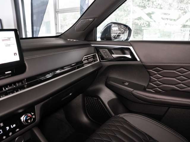 Fahrzeugbild eines Mitsubishi Outlander
