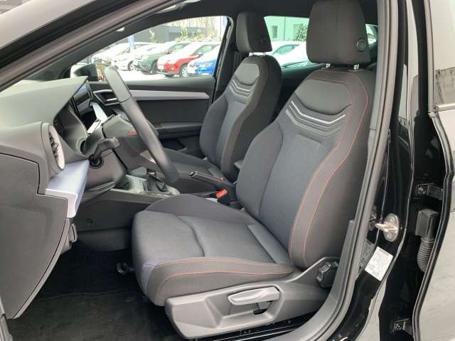 Fahrzeugbild eines SEAT Ibiza