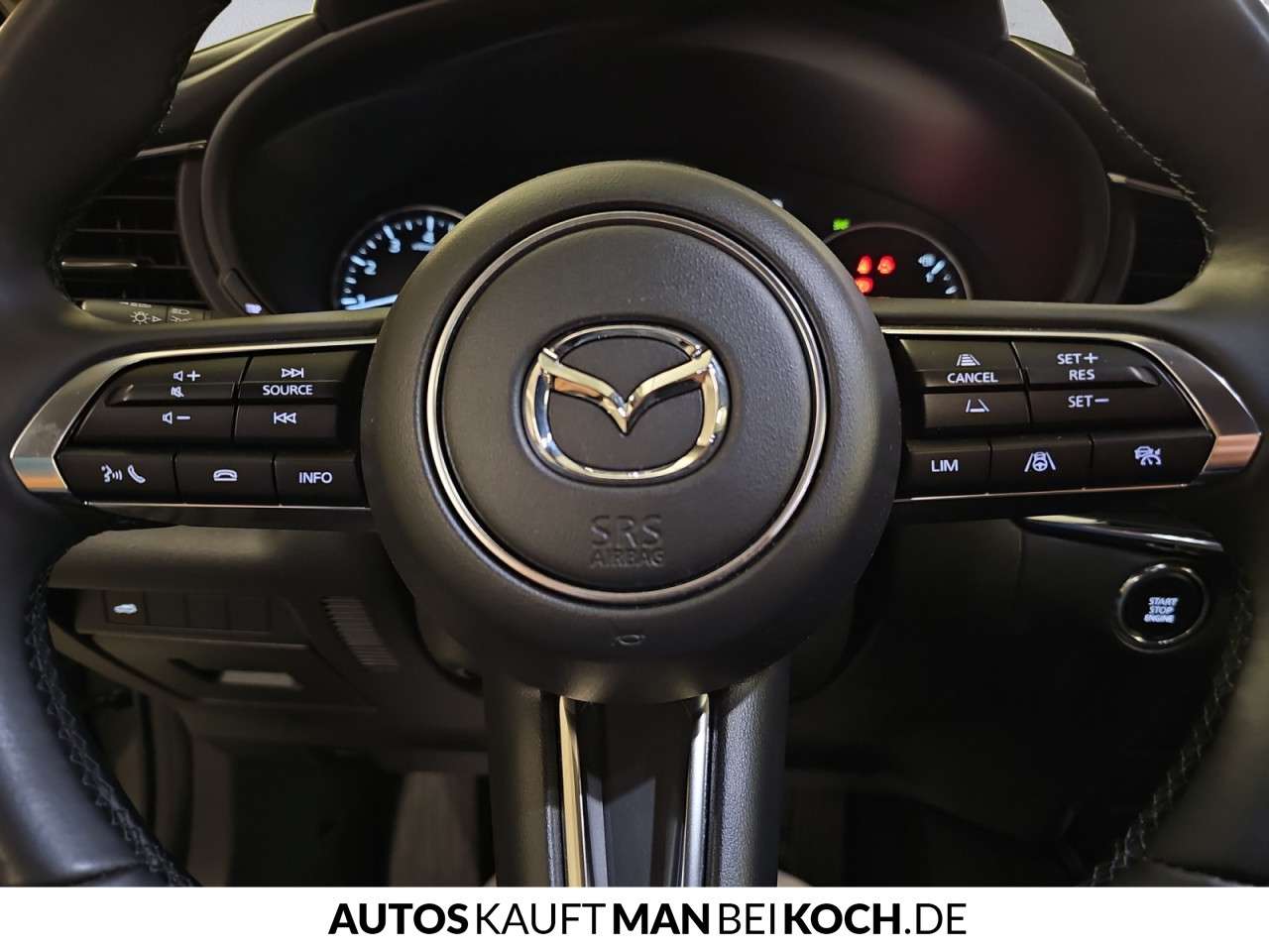 Fahrzeugbild eines Mazda CX-30