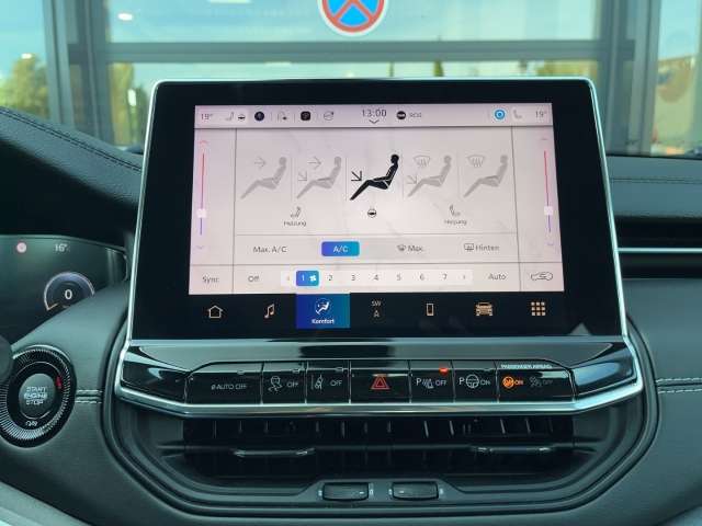 Fahrzeugbild eines Jeep Compass