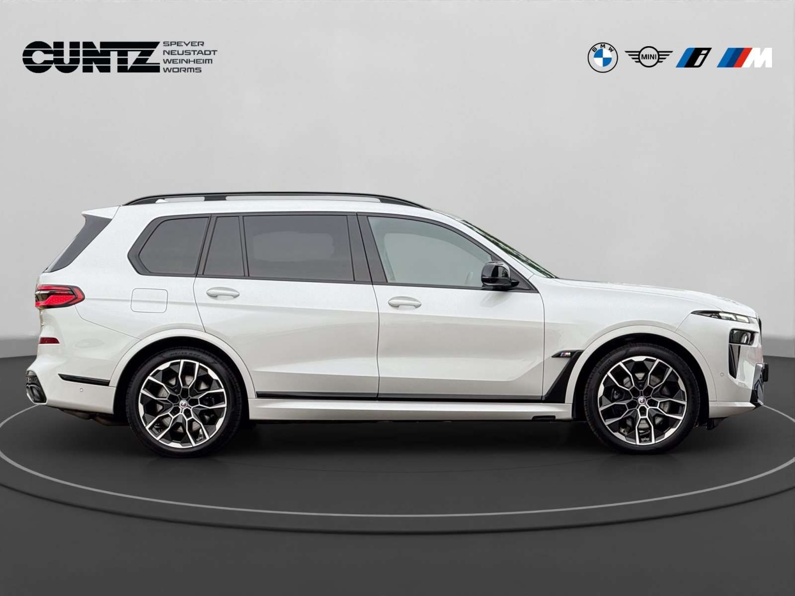 Fahrzeugbild eines BMW X7