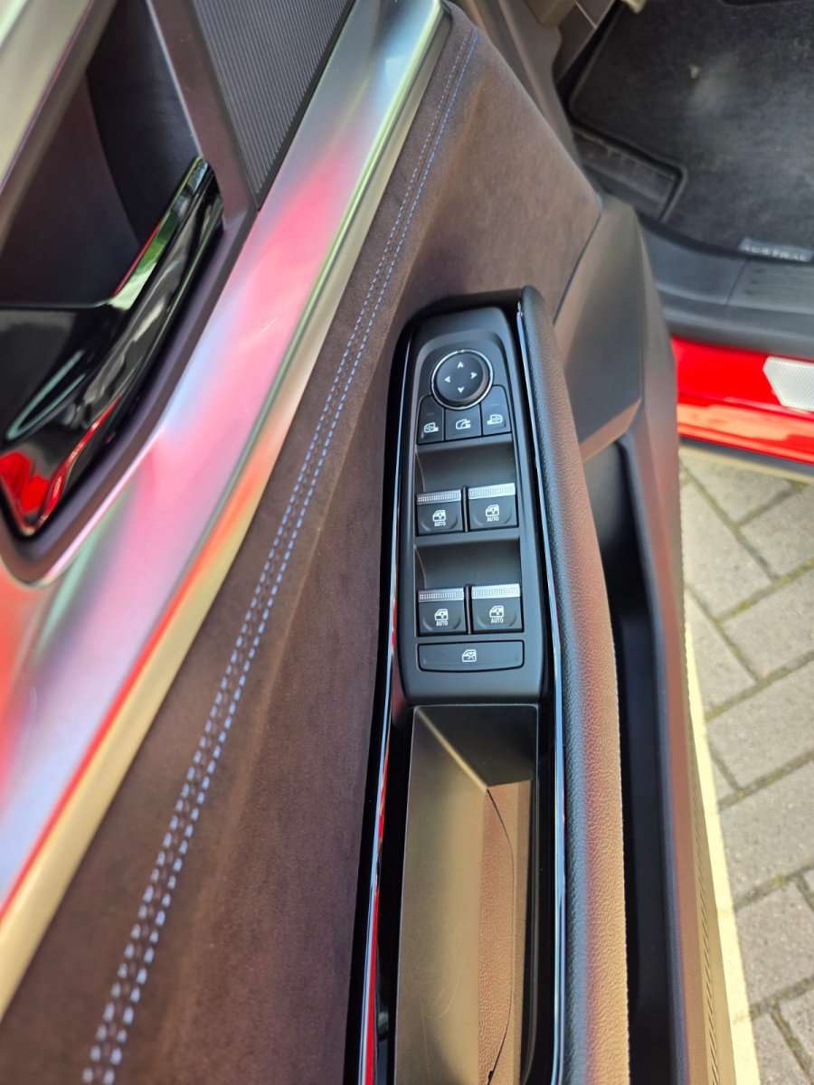 Fahrzeugbild eines Renault Austral