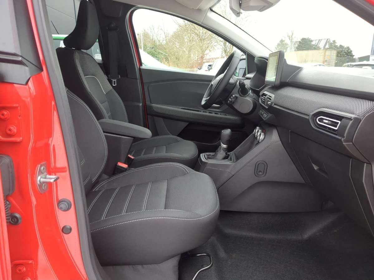 Fahrzeugbild eines Dacia Jogger