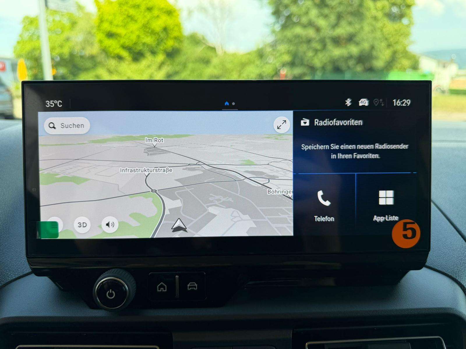 Fahrzeugbild eines Opel Combo Life