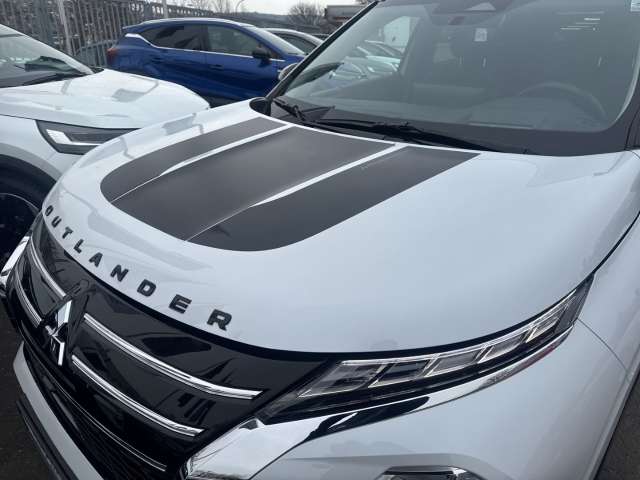 Fahrzeugbild eines Mitsubishi Outlander