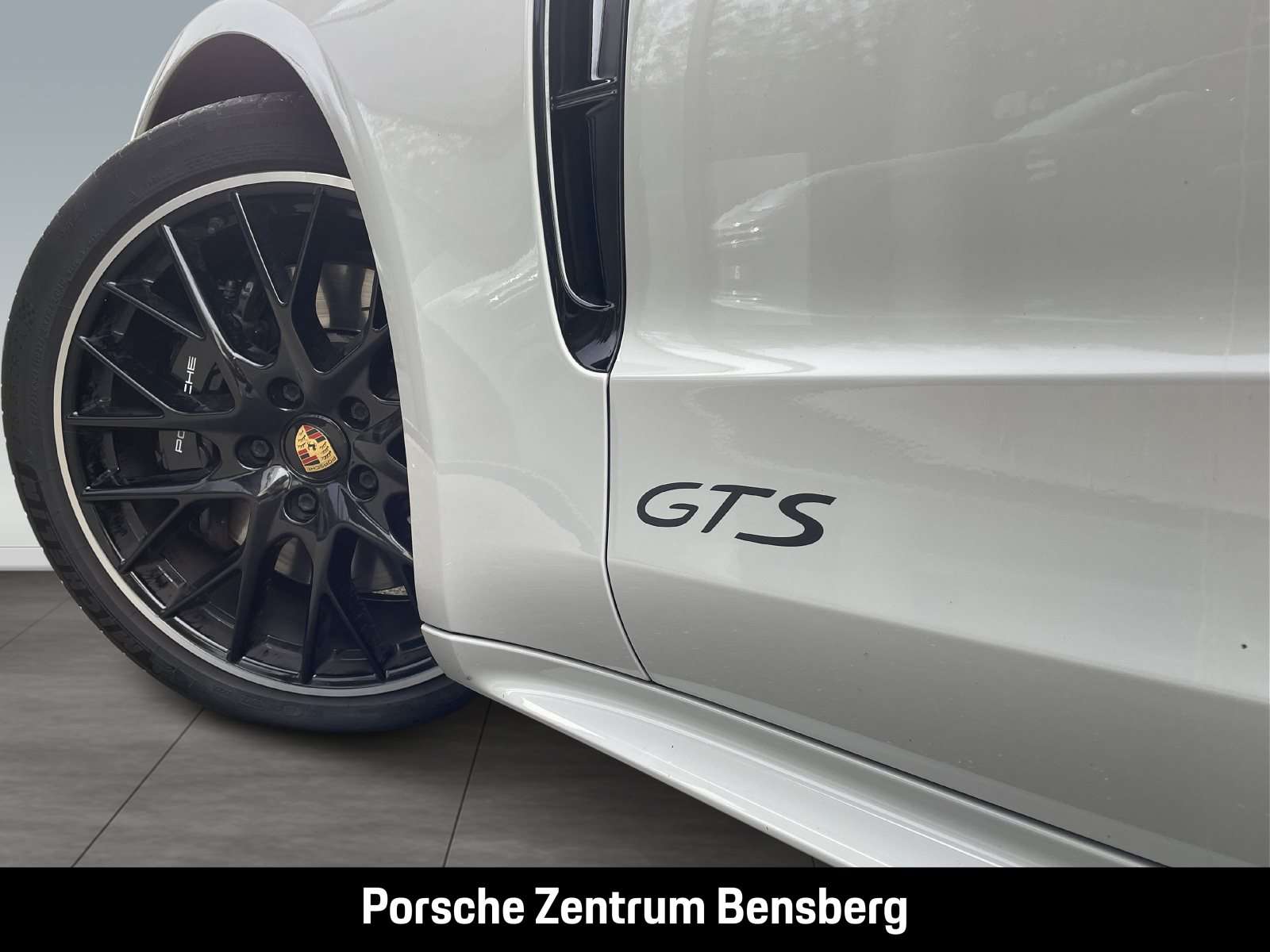 Fahrzeugbild eines Porsche Panamera