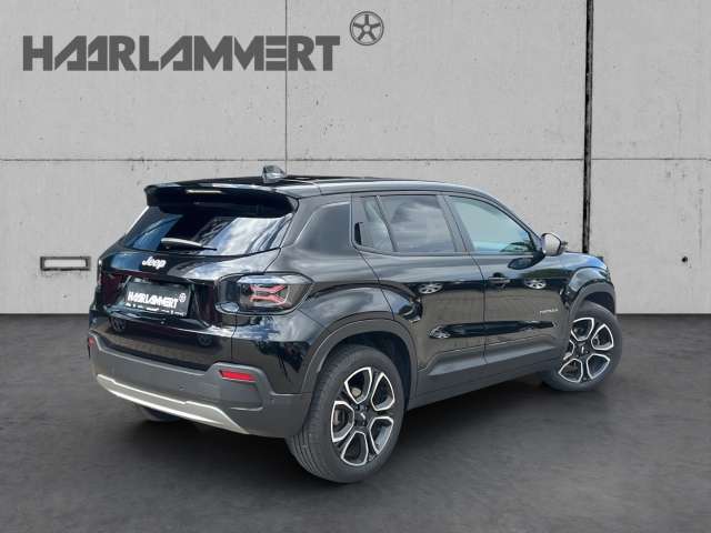 Fahrzeugbild eines Jeep Avenger