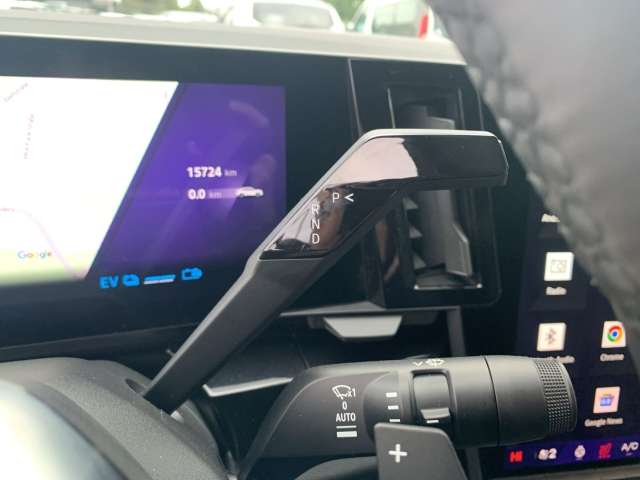 Fahrzeugbild eines Renault Rafale