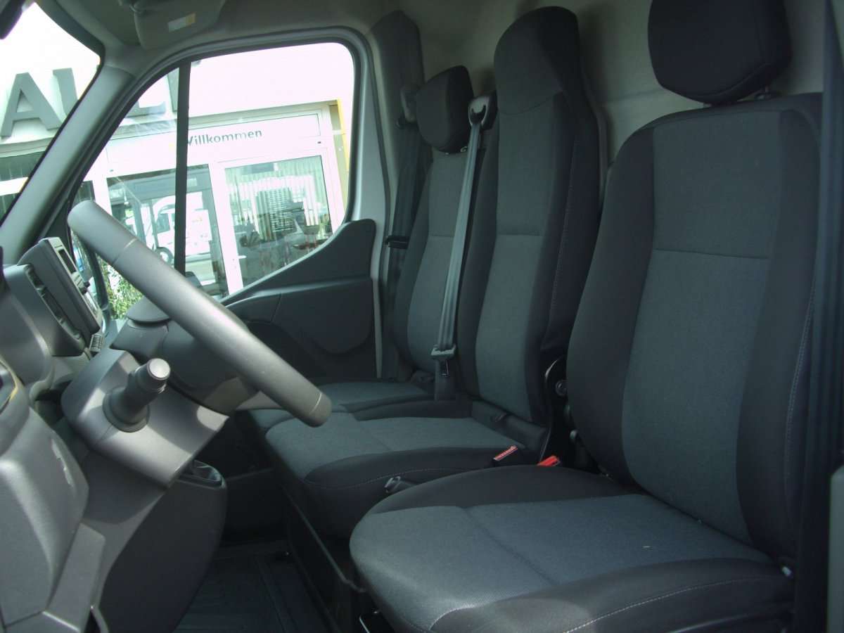 Fahrzeugbild eines Renault Master