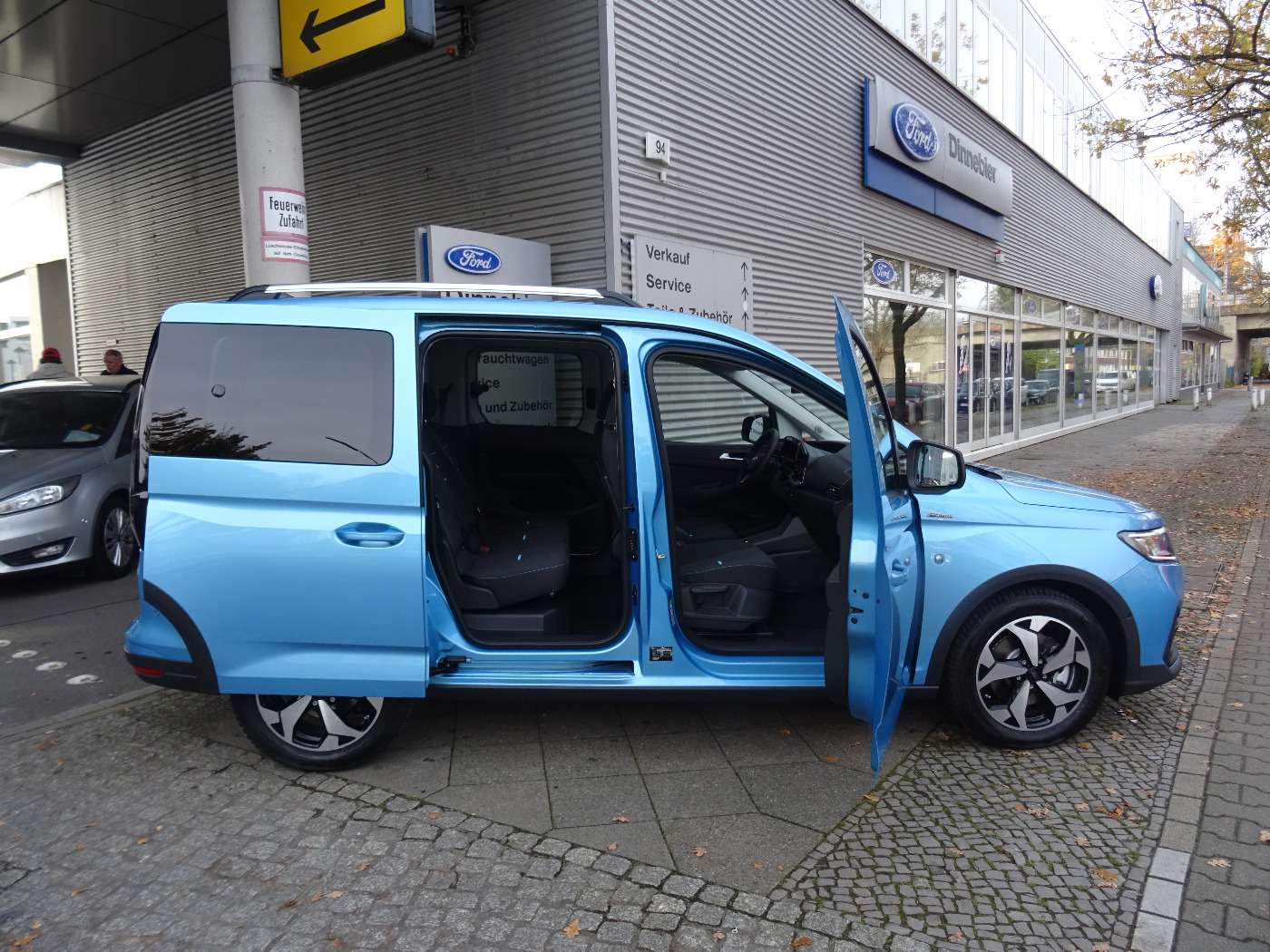 Fahrzeugbild eines Ford Tourneo Connect