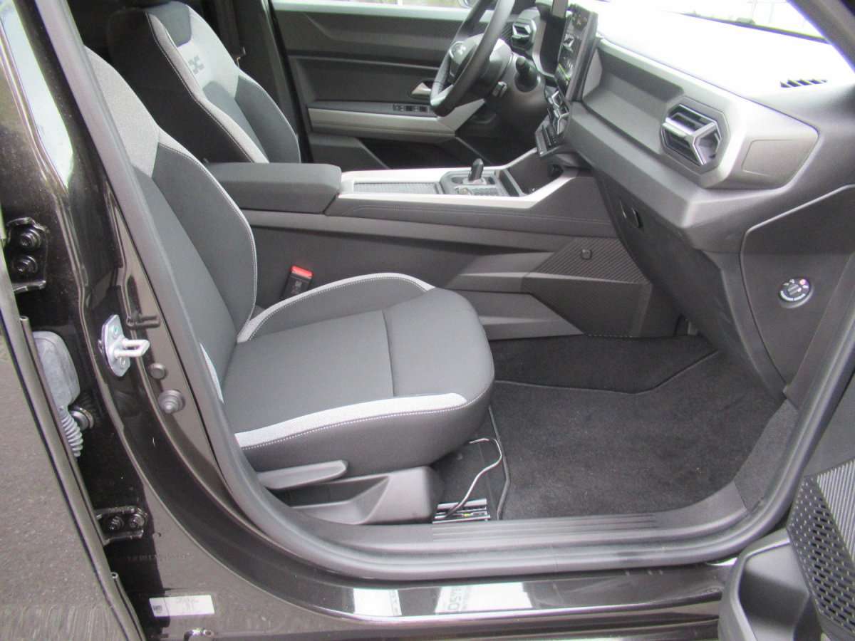 Fahrzeugbild eines Dacia Bigster