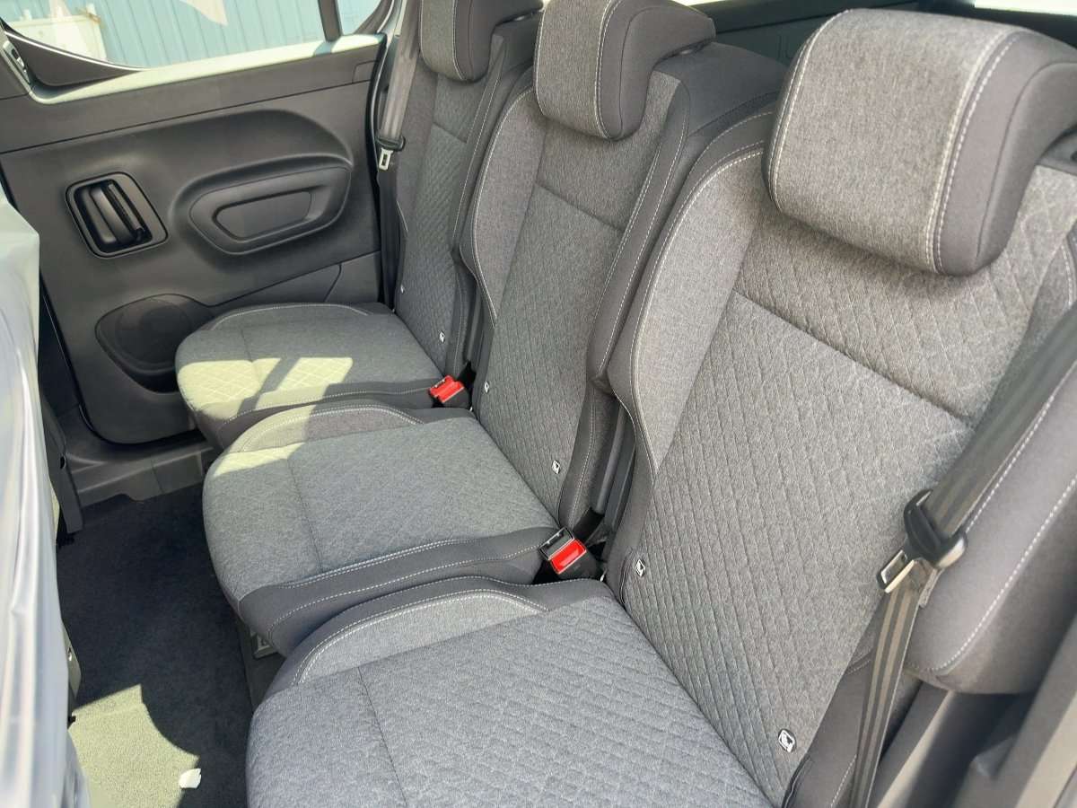 Fahrzeugbild eines Opel Combo