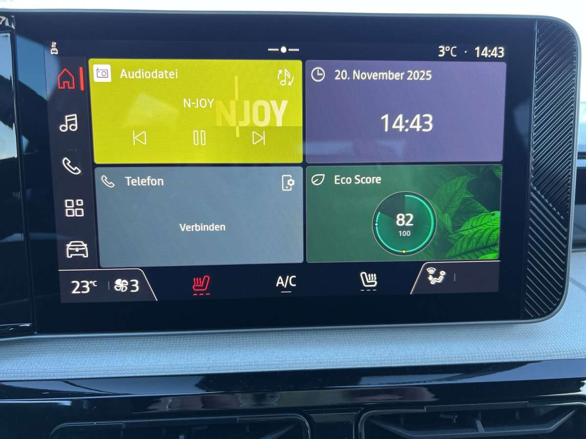 Fahrzeugbild eines Renault 5 E-TECH