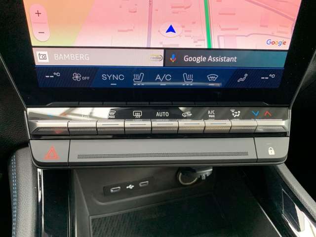 Fahrzeugbild eines Renault Espace