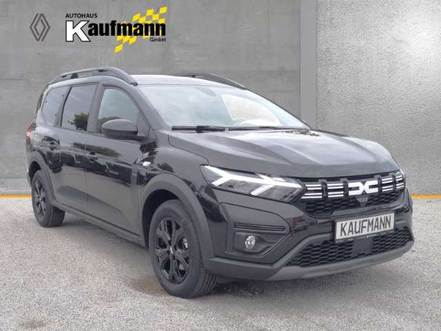 Fahrzeugbild eines Dacia Jogger