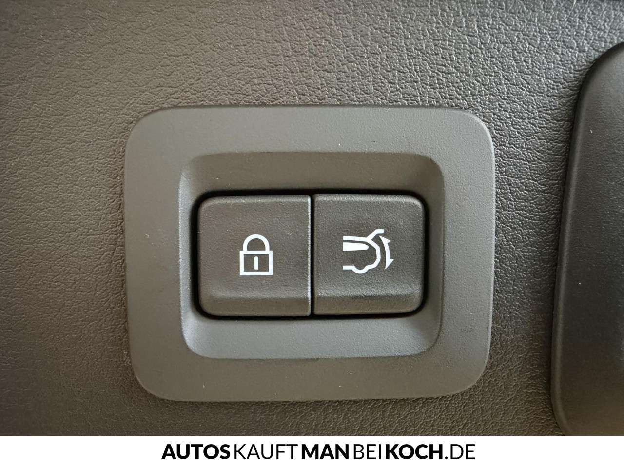 Fahrzeugbild eines Mazda CX-60