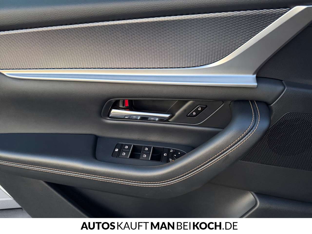 Fahrzeugbild eines Mazda CX-60