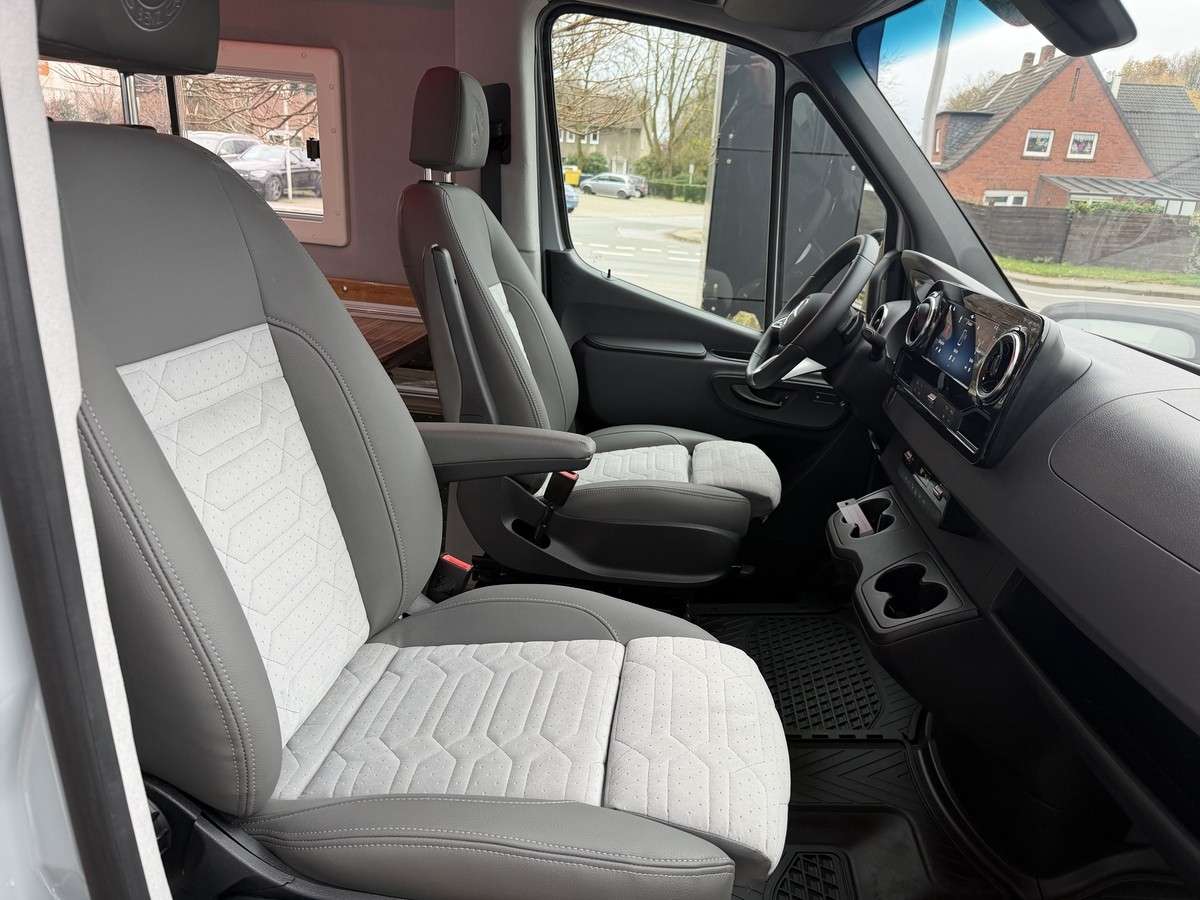 Fahrzeugbild eines Mercedes-Benz Sprinter