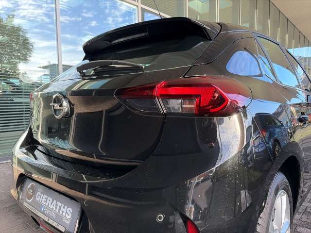 Fahrzeugbild eines Opel Corsa