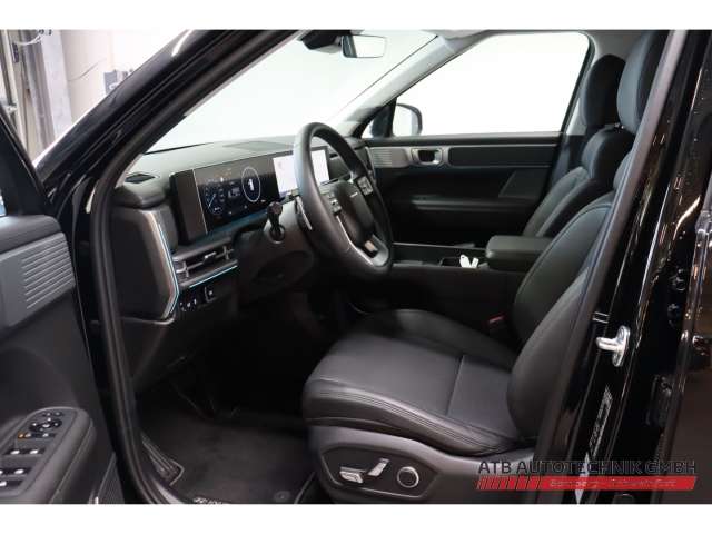 Fahrzeugbild eines Hyundai Santa Fe